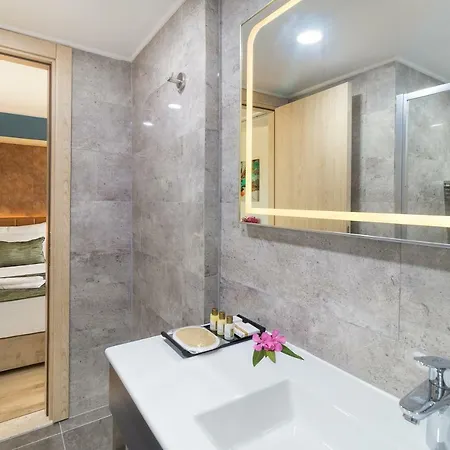 AMOSSİA Elite Boutique Hotel Hotel 2*