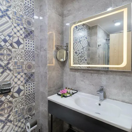 AMOSSİA Elite Boutique Hotel 2*